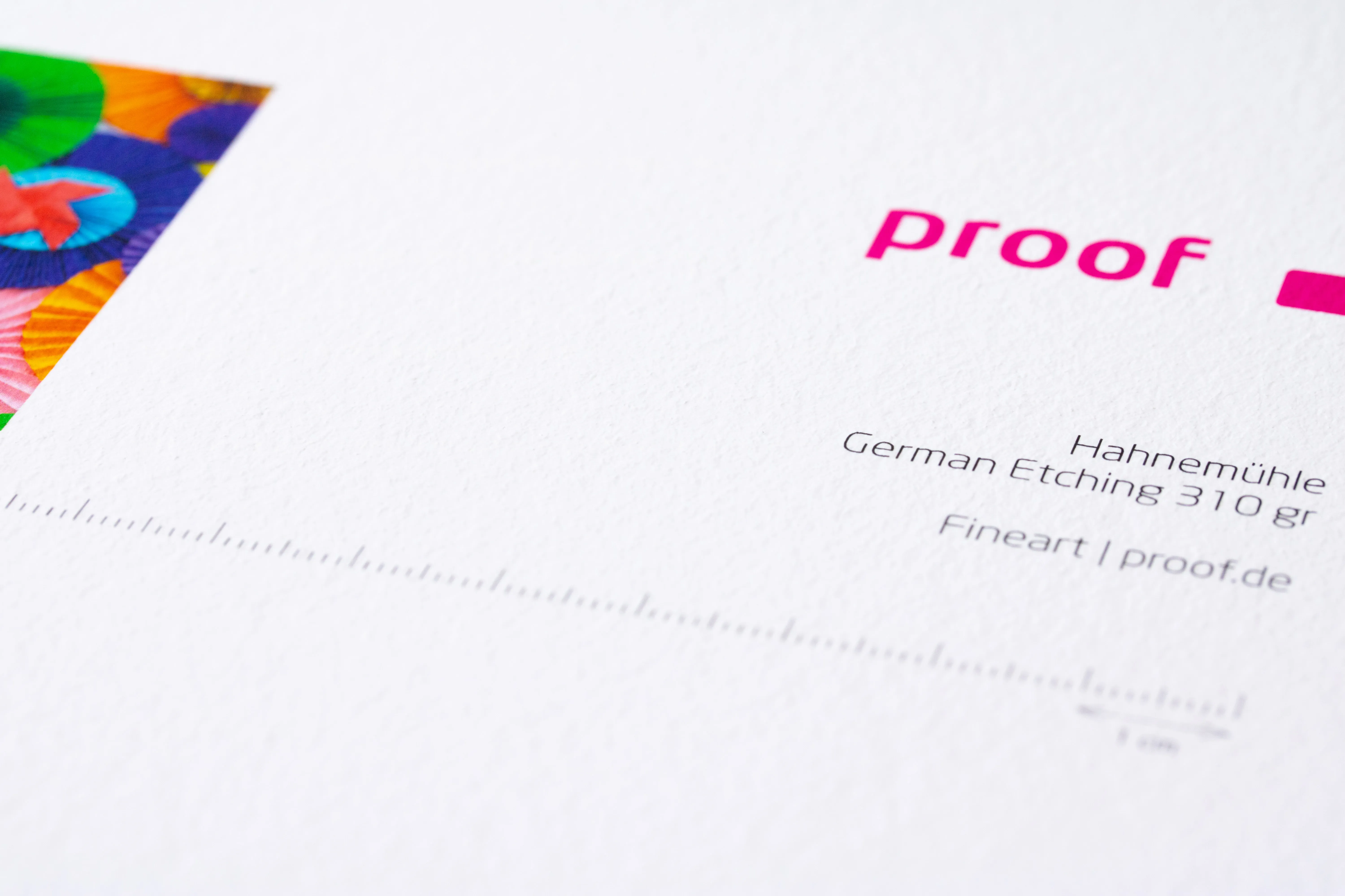 Proof.de Fineart Druck auf Hahnemühle German Etching mit 310 gr/qm auf modernsten 11-farbigen EPSON SureColor 9000V Spectro in Proofqualität